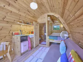 Atmospheric wooden Tiny House near the beach - Image 5