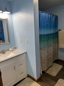 Beautiful Port Clinton Condo with Lake View! Short Walk to the Jet Express! - Image 4
