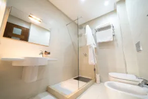 Mnar CASTLE: Apartment for 2 people with 2 bedrooms. Ocean View - Image 2