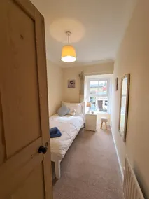 Charming Original Stone Cottage Close To Beaches and Countryside - Image 5
