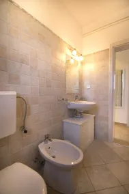 Comfortable and charming apartment, beside the nature park - Image 4