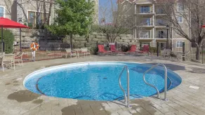 2BD Deluxe/Branson - w/Pools, Barbecue, Gym! - Image 3