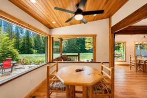 RIVERFRONT!  RIVERS EDGE, privater Whirlpool, kostenloses WIFI und Sat. Haustierfreundlich! - Image 5