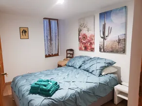 Whole house - Image 4
