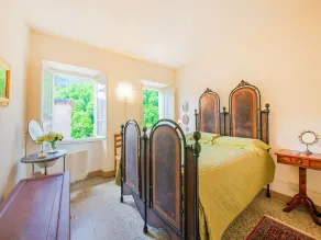 Unwind in a Cozy Home - Image 5