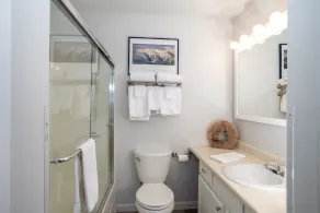 Ski-in/ski-out studio at Whitefish Mountain Resort w/gorgeous views & AC - Whitefish Mountain Escape - Image 2