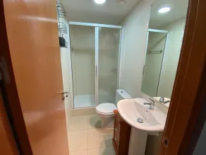Appartement 300 metres de la plage, parking prive piscine - Image 4
