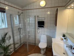 Archipelago villa on Resarö with heated pool, guesthouse and fantastic view! - Image 3