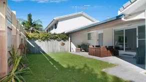 Kay s Hideaway - Stylish Downtown Getaway - Image 5