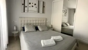 Storslået moderne villa med privat opvarmet jacuzzi pool med udsigt over bjergene - Image 4