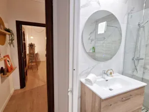 Appartement de 110m2 à louer à Barcelone - Image 2