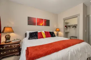 Quiet 2BR/2BA Getaway Near Trails, Parks & Summer Adventures–Spacious 1,300 SqFt - Image 5