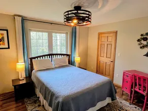 Kingsbury Creek Vacation Home - Image 5