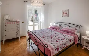 Gorgeous home in Giove - Image 5