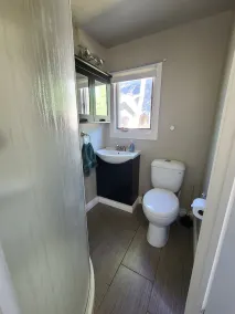 Cozy Cabin at Pigeon Lake - Image 2