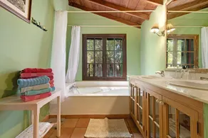« La Casa Del Molino De Viento » avec vue montagne, piscine chauffée privée et Wi-Fi - Image 3