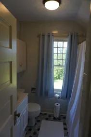 Renovated 1928 bungalow in historic Milledgeville Georgia - Image 4