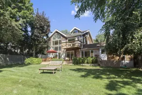 Waterfront Beach Cottage with Dock - Image 5