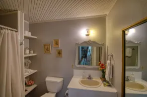 Downtown Parking   The Mary Margaret Guest Suite - Image 3