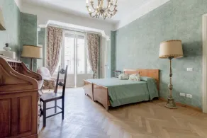 Historic home in the Palazzo degli Ambasciatori Coppedè district - Image 4