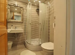 Apartments & Rooms Latin - Image 4