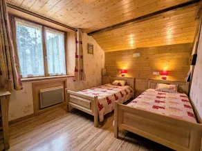 Renovated mountain house with fireplace and hiking - Image 5