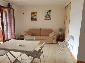 Nice apartment by the sea  - Image 5