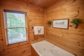 Eagle Ridge | Panoramic Mountain Views | Hot Tub & Game Room - Image 5