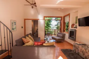Deep Cove Creekside, Ocean View Retreat - Image 5