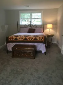 Spacious Bonnet Home Central to Narragansett Beaches and Newport - Image 3
