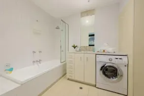 The Heritage Bank Apartment - Image 2
