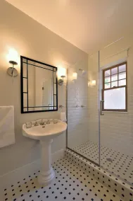 BOUTIQUE HOTEL - King Room-1/2 mi. from Santa Fe Plaza - Image 2