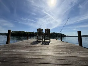 Worth Every Step to Lake's Edge Direct Lakefront-Private Docks, Fire Pit, EV Chg - Image 2