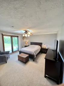Freeport Country Cabin Retreat - Image 4