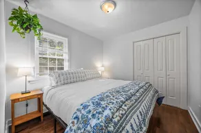 North End Charm: Cozy Fam Friendly Cottage with Fireplace and Dog-Friendly Fenced Yard! - Image 4