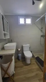 Casa Sandra, ro og udsigt fra langt til havet og bjergene - Image 4