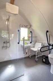 Mobility-friendly Cabin in Hexham - Image 2