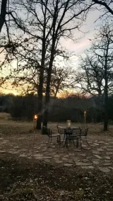 Luxury Yurts on Lake Grapevine - Image 2