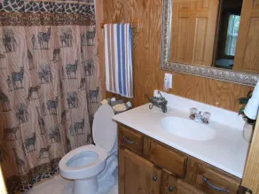 SS-Cabin in the Woods-Cumberland Plateau Retreat: Three + nights 75 Dollars off - Image 4