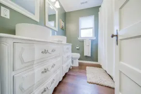 Cozy Cottage on Historic Route 66, minutes away from Wineries & Restaurants. - Image 2