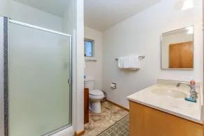 Hutchings Cabin & Apartment - Image 2