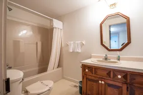 Sugar Cottage - Image 3