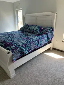 Beautiful, new 4 bedroom cabin with great views of the lake. 6 water passes - Image 5