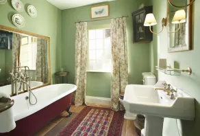 Located in the Castle Howard Estate village of Coneysthorpe, The Green is a cosy cottage that has be - Image 2