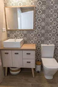 Blanda Family Apartment - Image 5