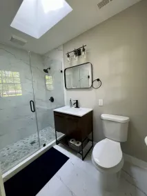 Newly renovated 3 Bed 2 Bath house near downtown, WF University, and Reynolda. - Image 5