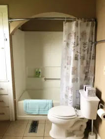 Blue Shutters Inn - Image 3