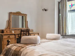 4 bedroom accommodation in Clitheroe - Image 5