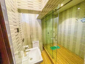 Julicis Hotels And Suites - Image 3