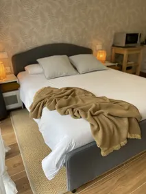 Quiet and romantic apartment - Image 5